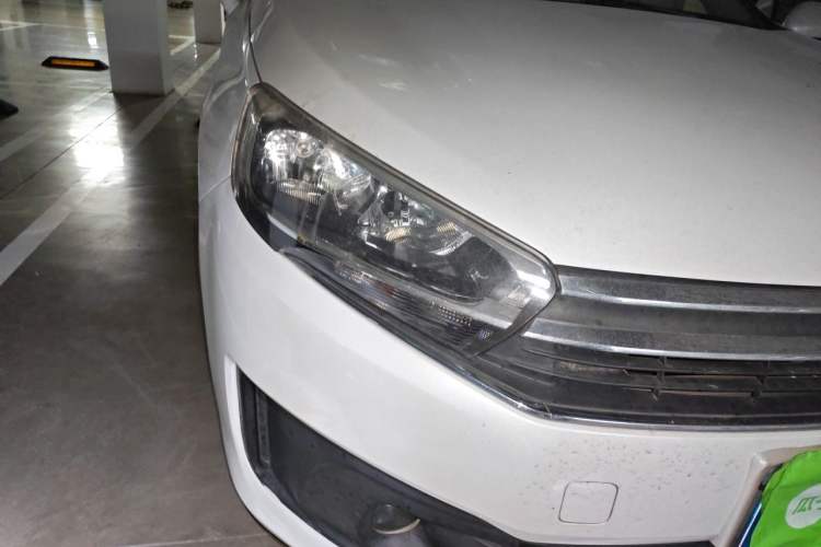 Used Citroen C4 Sega 2016 1.6L Manual Comfort Model Right Front Headlight