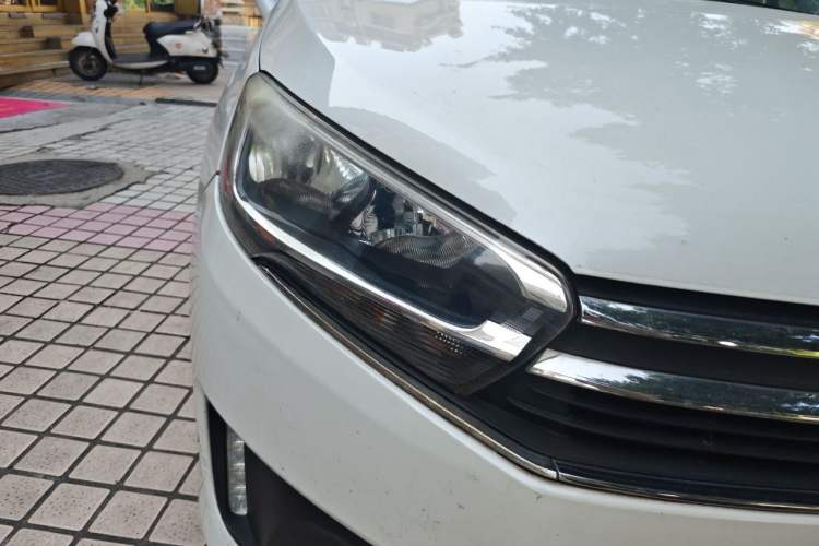 Used Citroen C4 Sega 2016 Joyful Edition 1.6L Automatic Comfort Model Right Front Headlight