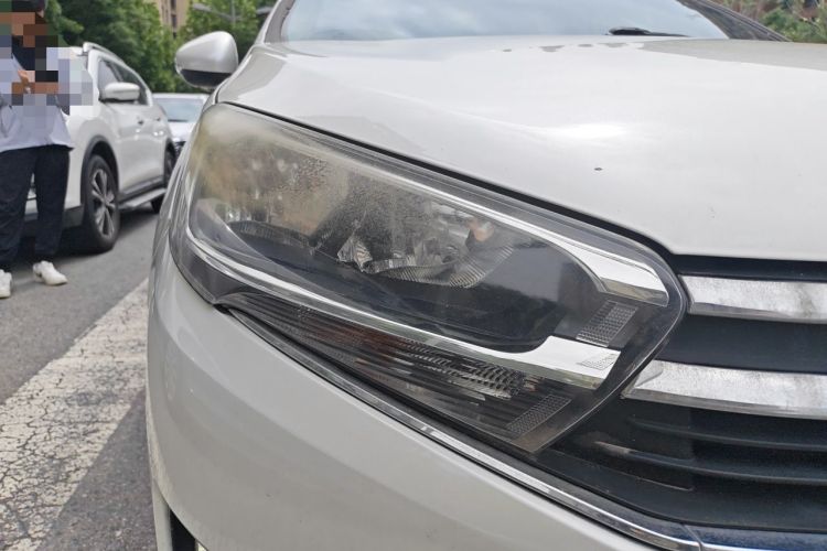 Used Citroen C4 Sega 2016 1.6L Automatic Luxury Model Right Front Headlight