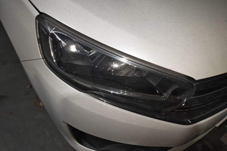 Used Citroen C4 Sega 2016 1.6L Automatic Comfort Model Right Front Headlight