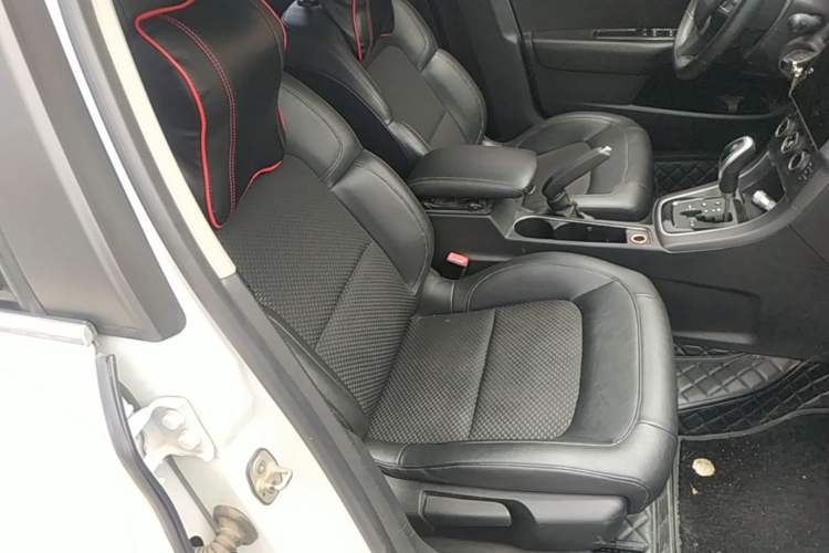 Used Citroen C4 Sega 2016 1.6L Automatic Luxury Model Right Front Seat