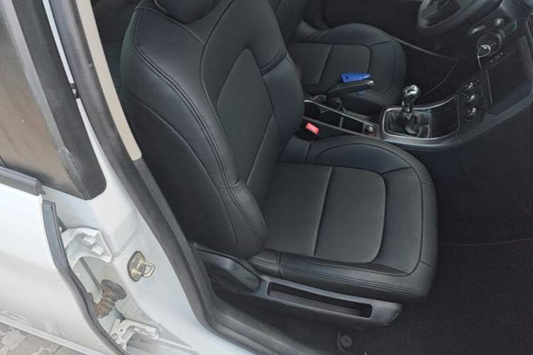 Used Citroen C4 Sega 2016 1.6L Manual Comfort Model Right Front Seat
