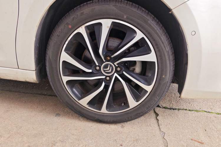 Used Citroen C4 Sega 2016 1.6THP Automatic Flagship Model Right Front Wheel Hub