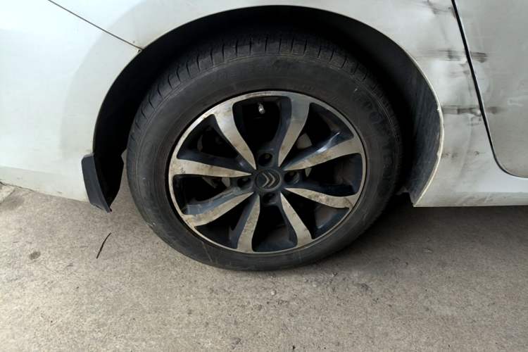 Used Citroen C4 Sega 2016 1.6L Automatic Luxury Model Right Rear Wheel Hub