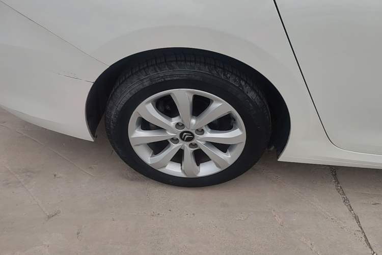 Used Citroen C4 Sega 2016 1.6L Manual Comfort Model Right Rear Wheel Hub