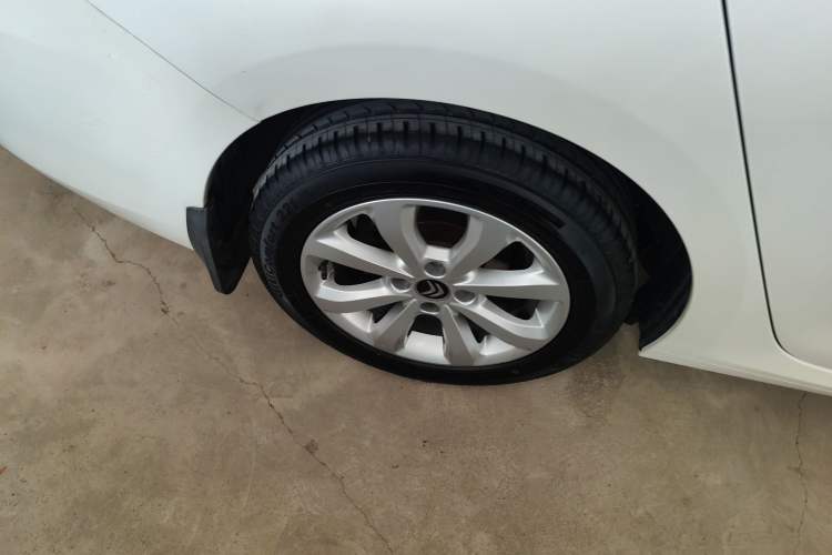 Used Citroen C4 Sega 2016 1.6L Manual Comfort Model Right Rear Wheel Hub