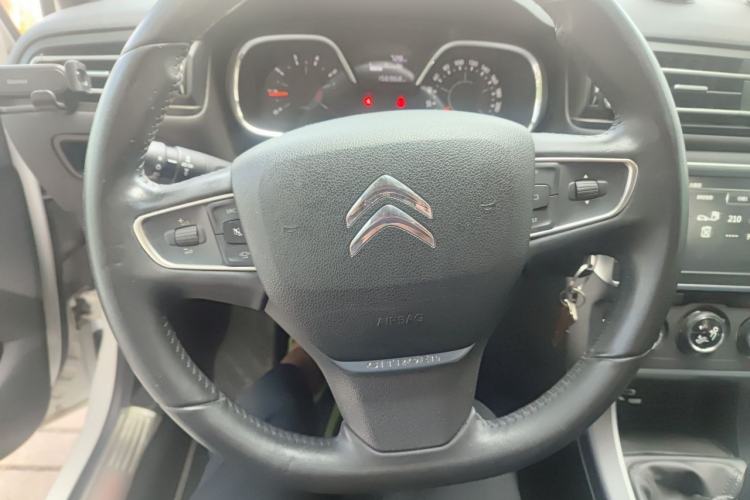 Used Citroen C4 Sega 2016 1.6L Manual Comfort Model Steering Wheel