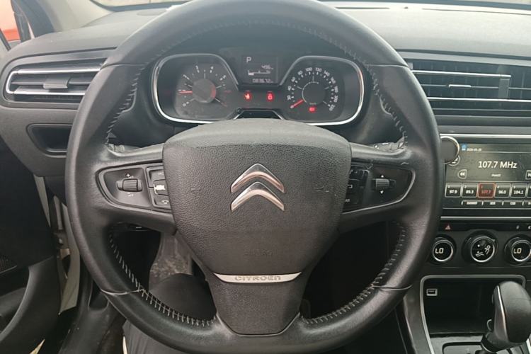 Used Citroen C4 Sega 2016 1.2THP Automatic Luxury Model Steering Wheel