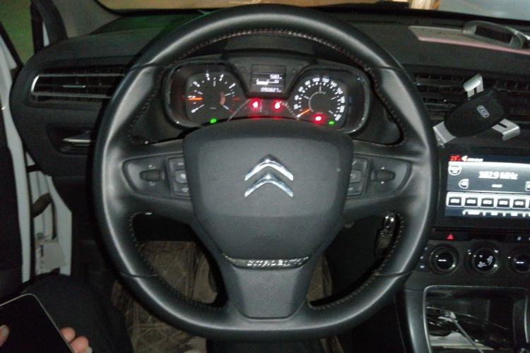 Used Citroen C4 Sega 2016 1.6L Manual Luxury Model Steering Wheel