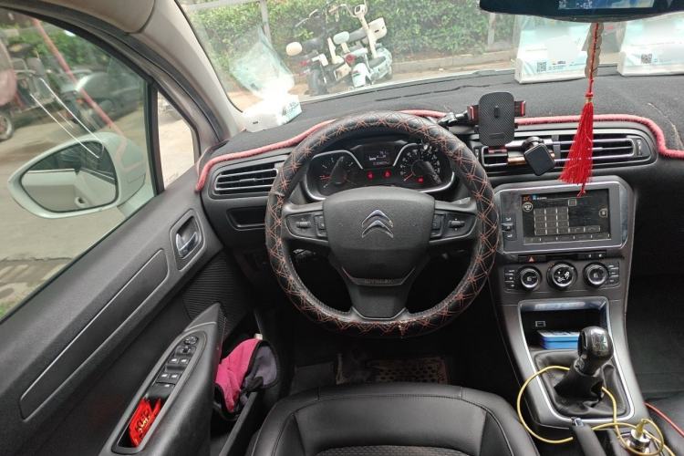 Used Citroen C4 Sega 2016 1.6L Manual Luxury Model Steering Wheel