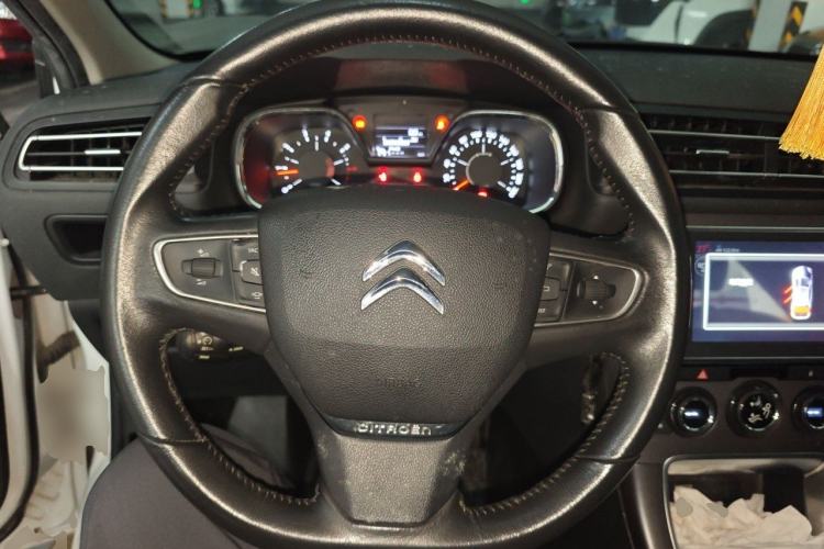 Used Citroen C4 Sega 2016 1.6L Manual Luxury Model Steering Wheel