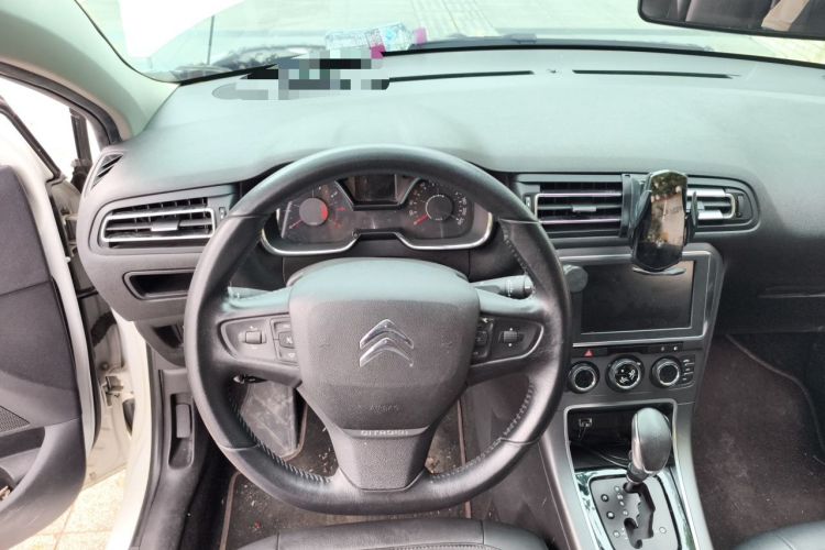 Used Citroen C4 Sega 2016 1.6L Automatic Luxury Model Steering Wheel