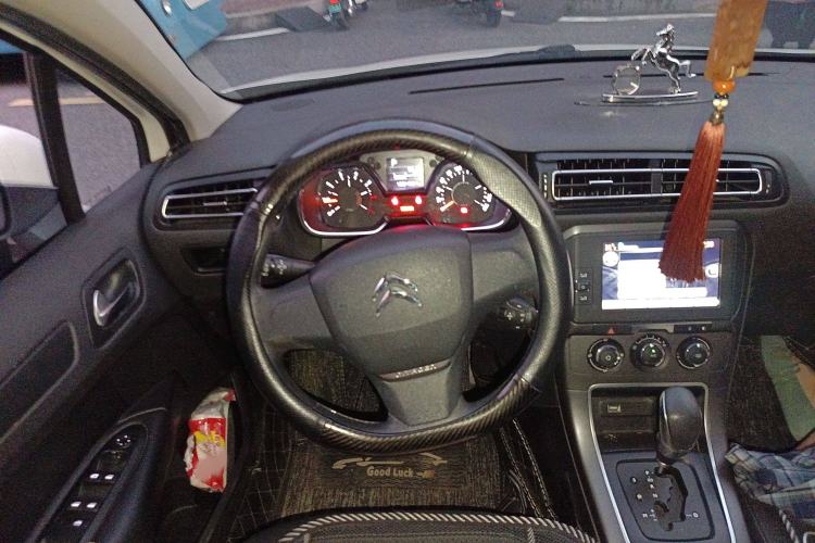 Used Citroen C4 Sega 2016 1.6L Automatic Comfort Model Steering Wheel