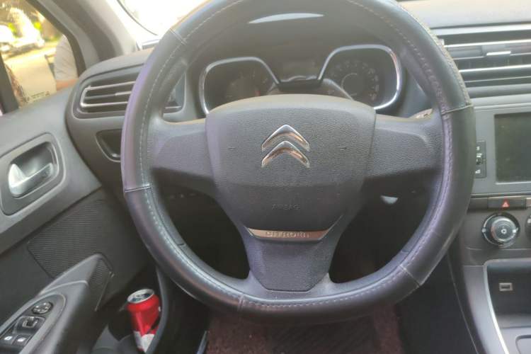 Used Citroen C4 Sega 2016 1.6L Automatic Comfort Model Steering Wheel