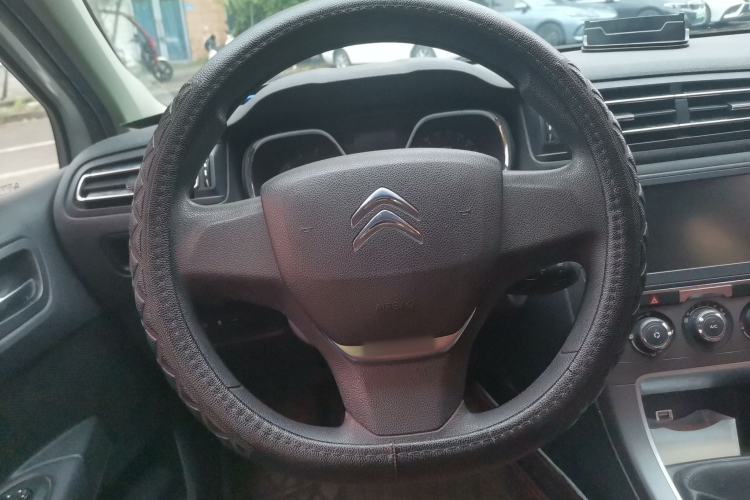 Used Citroen C4 Sega 2016 1.6L Manual Comfort Model Steering Wheel