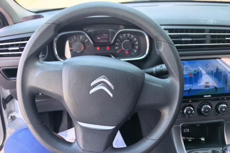 Used Citroen C4 Sega 2016 1.6L Manual Comfort Model Steering Wheel