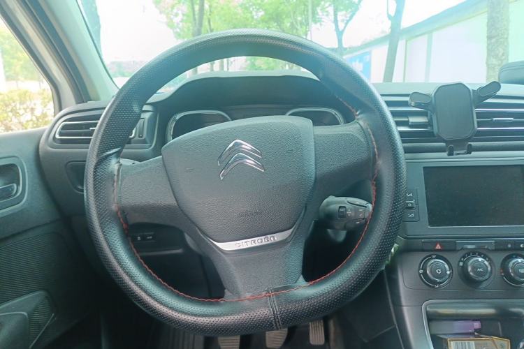 Used Citroen C4 Sega 2016 1.6L Manual Comfort Model Steering Wheel