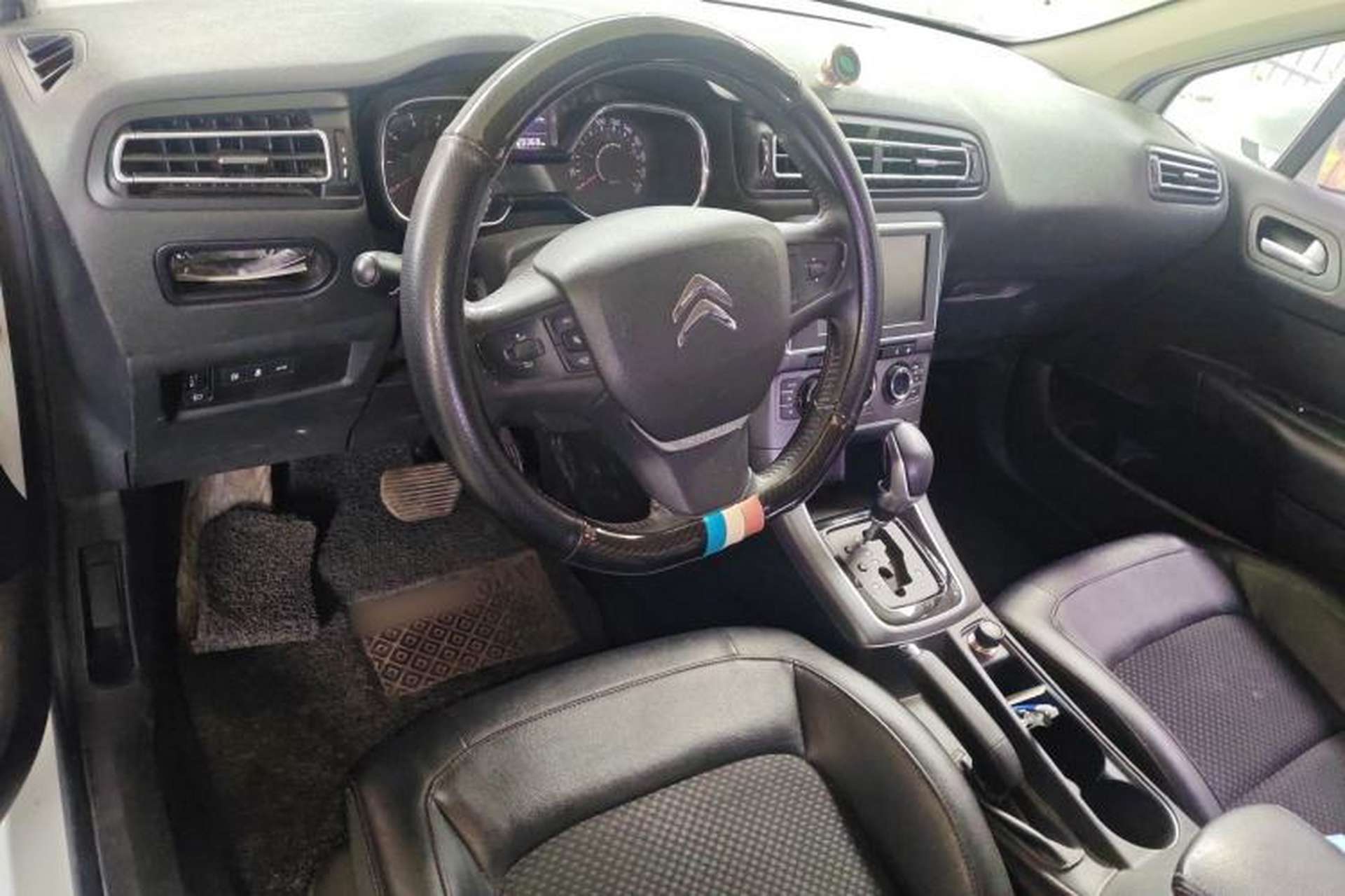 Used Citroen C4 Sega 2016 1.6L Automatic Luxury Model Steering Wheel