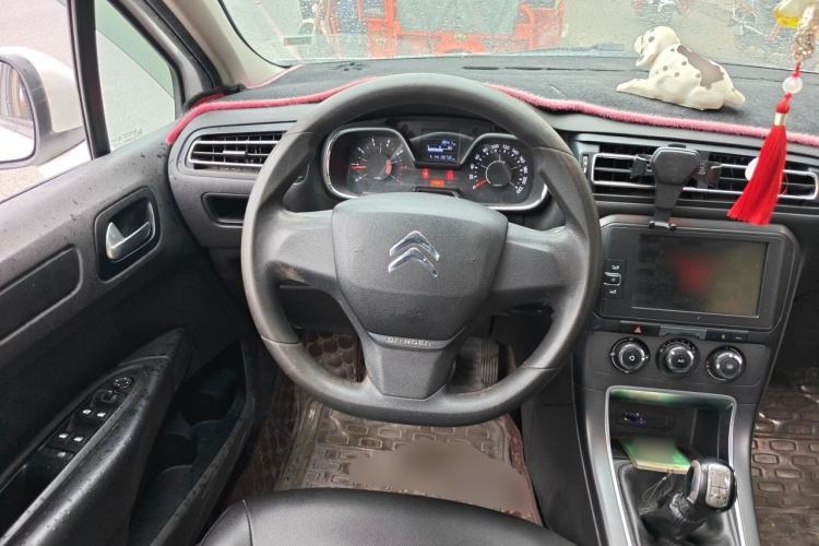Used Citroen C4 Sega 2016 1.6L Manual Comfort Model Steering Wheel