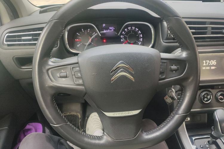 Used Citroen C4 Sega 2016 1.6L Automatic Luxury Model Steering Wheel