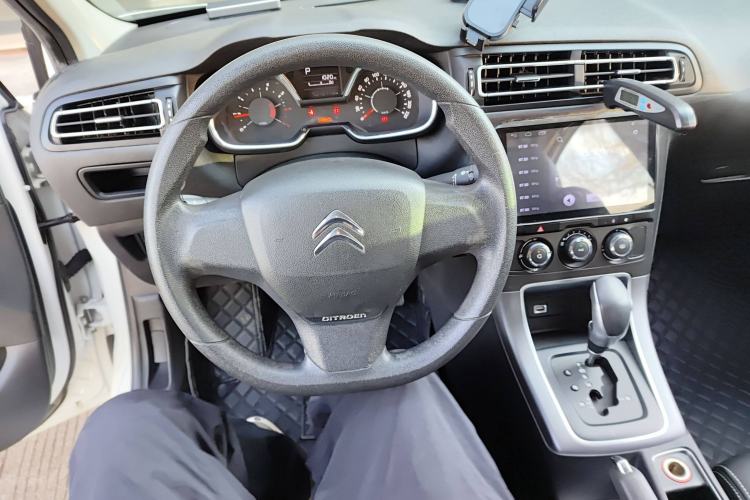 Used Citroen C4 Sega 2016 1.6L Automatic Comfort Model Steering Wheel