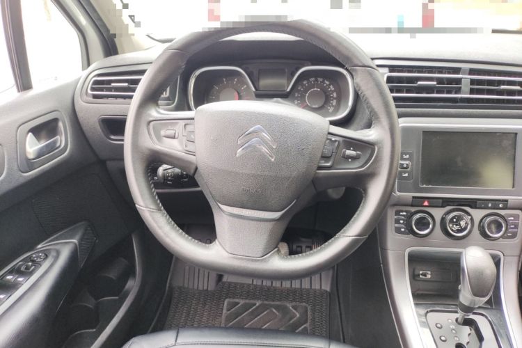 Used Citroen C4 Sega 2016 1.6L Automatic Luxury Model Steering Wheel