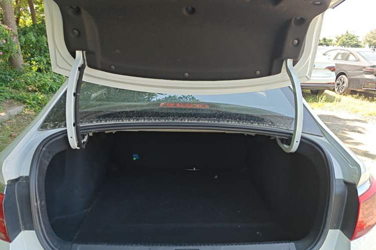 Used Citroen C4 Sega 2016 1.6L Automatic Comfort Model Trunk