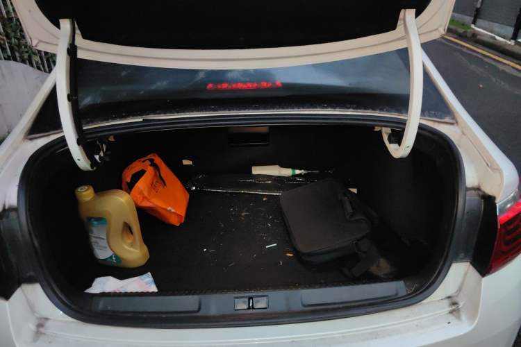 Used Citroen C4 Sega 2016 1.6L Automatic Luxury Model Trunk