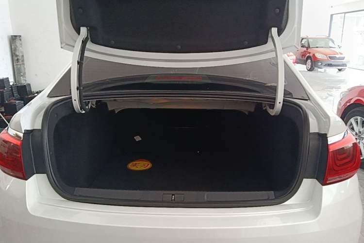 Used Citroen C4 Sega 2016 1.6L Automatic Luxury Model Trunk