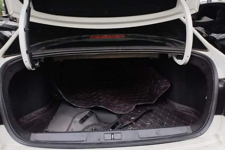 Used Citroen C4 Sega 2016 1.6L Automatic Luxury Model Trunk