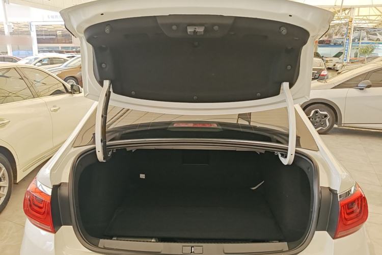 Used Citroen C4 Sega 2016 1.6L Automatic Luxury Model Trunk