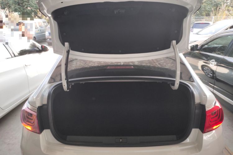 Used Citroen C4 Sega 2016 1.6L Automatic Comfort Model Trunk