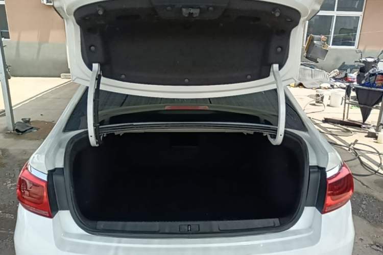 Used Citroen C4 Sega 2016 1.6L Automatic Luxury Model Trunk