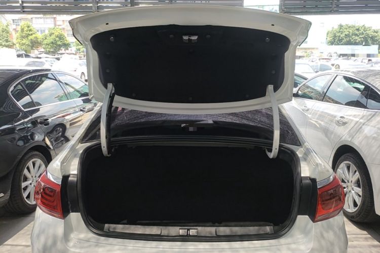 Used Citroen C4 Sega 2016 1.6L Automatic Comfort Model Trunk