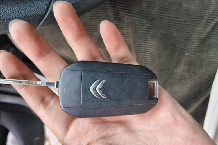 Used Citroen C4 Sega 2016 1.6L Automatic Comfort Model Vehicle Key