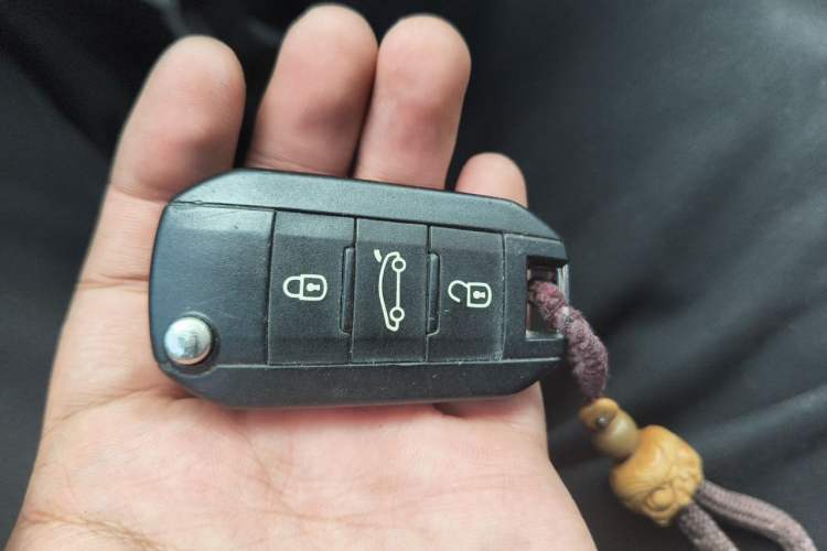 Used Citroen C4 Sega 2016 1.6L Automatic Luxury Model Vehicle Key