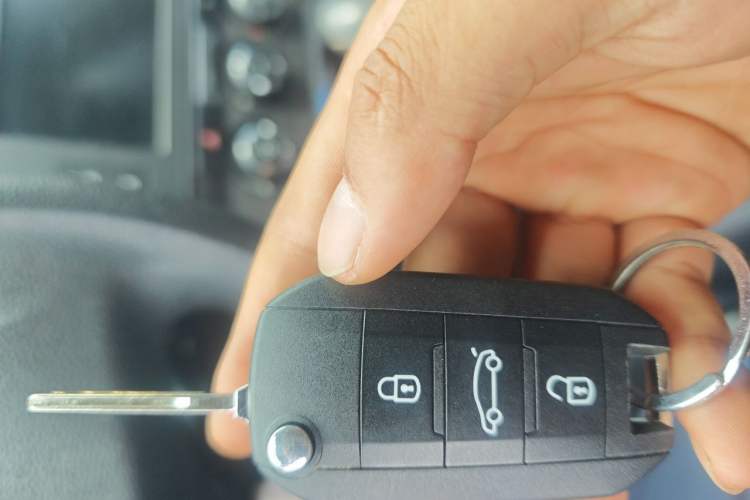 Used Citroen C4 Sega 2016 1.6L Automatic Comfort Model Vehicle Key