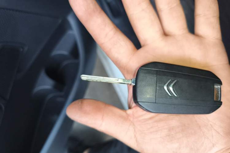 Used Citroen C4 Sega 2016 1.6L Manual Luxury Model Vehicle Key