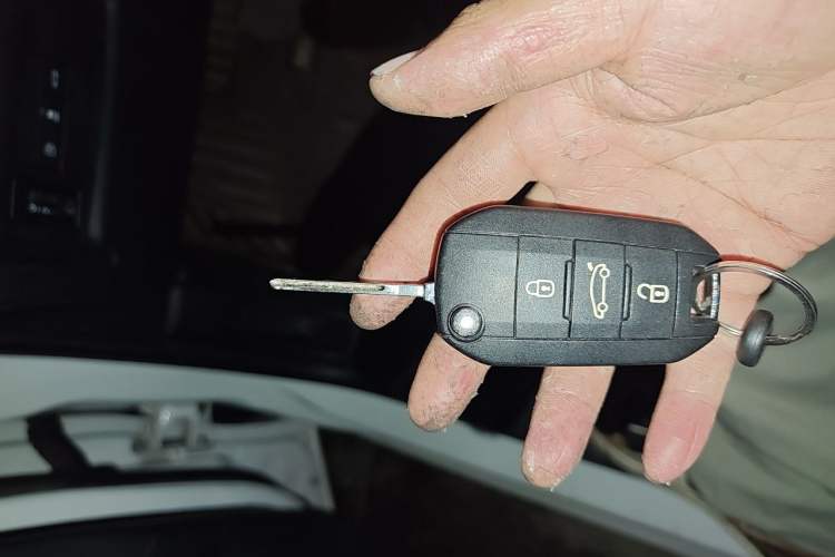 Used Citroen C4 Sega 2016 1.6L Automatic Luxury Model Vehicle Key