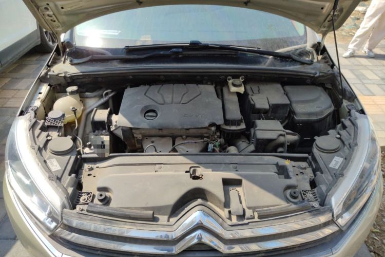 Used Citroen C4 Sega 2016 1.6L Manual Comfort Model Engine Bay