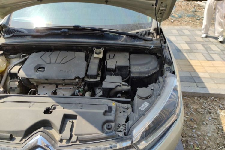 Used Citroen C4 Sega 2016 1.6L Manual Comfort Model Engine Bay Left