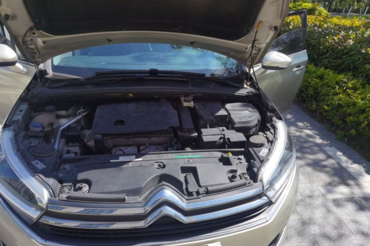 Used Citroen C4 Sega 2016 1.6L Manual Luxury Model Engine Bay Left