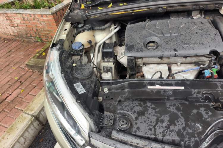 Used Citroen C4 Sega 2016 1.6L Automatic Luxury Model Engine Bay Right