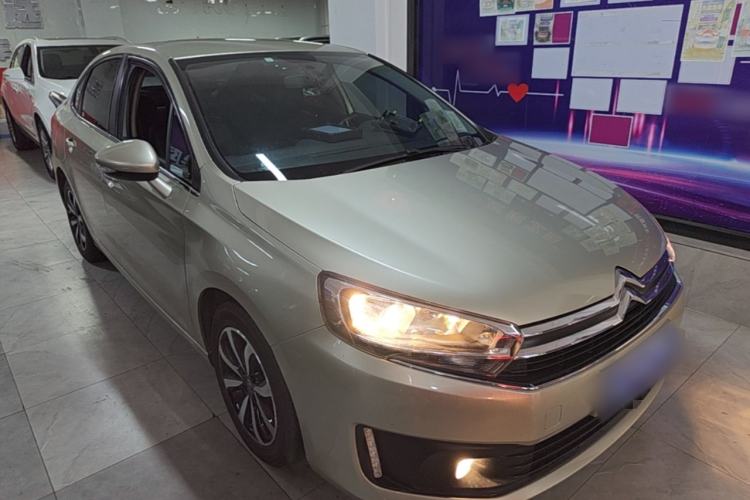 Used Citroen C4 Sega 2016 1.6L Automatic Luxury Model Front Right 45 Deg