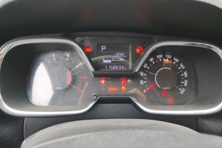 Used Citroen C4 Sega 2016 1.6L Automatic Comfort Model Instrument Cluster