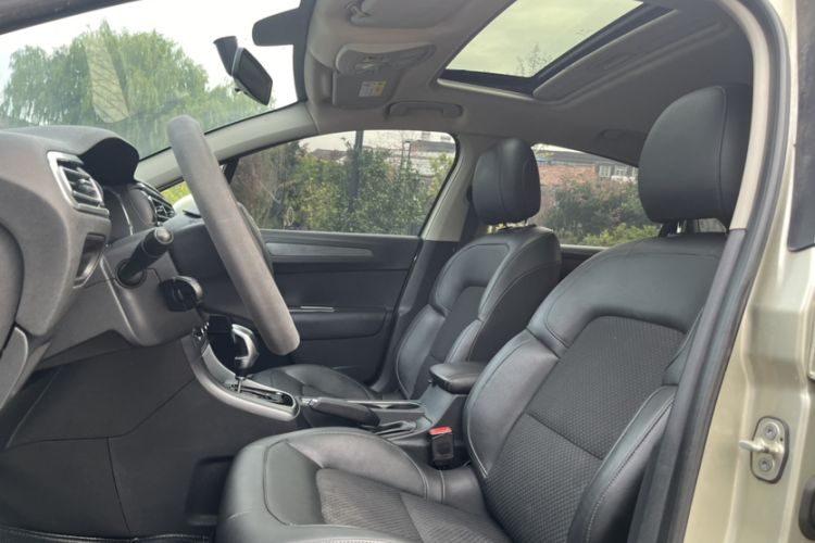 Used Citroen C4 Sega 2016 1.6L Automatic Luxury Model Interior 1