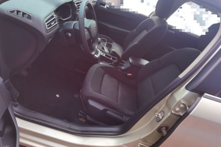 Used Citroen C4 Sega 2016 1.6L Manual Comfort Model Interior 3