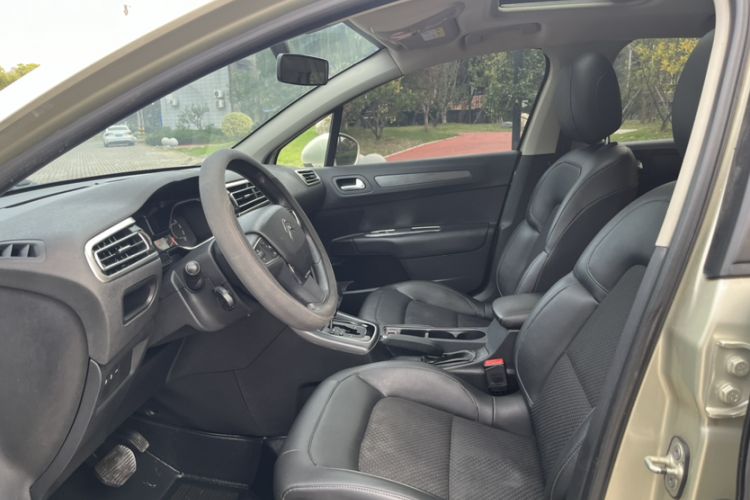 Used Citroen C4 Sega 2016 1.6L Automatic Luxury Model Interior 3