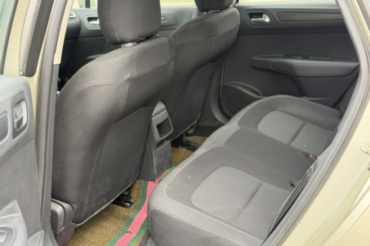Used Citroen C4 Sega 2016 1.6L Manual Comfort Model Interior 4