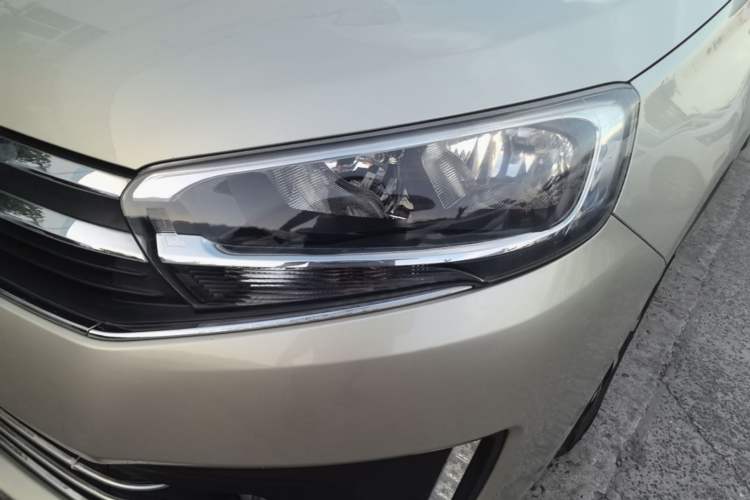 Used Citroen C4 Sega 2016 1.2THP Automatic Flagship Model Left Front Headlight